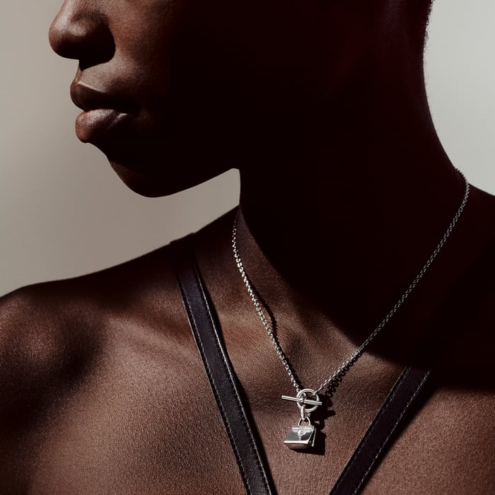 Sans Coloris Amulettes Kelly Pendant