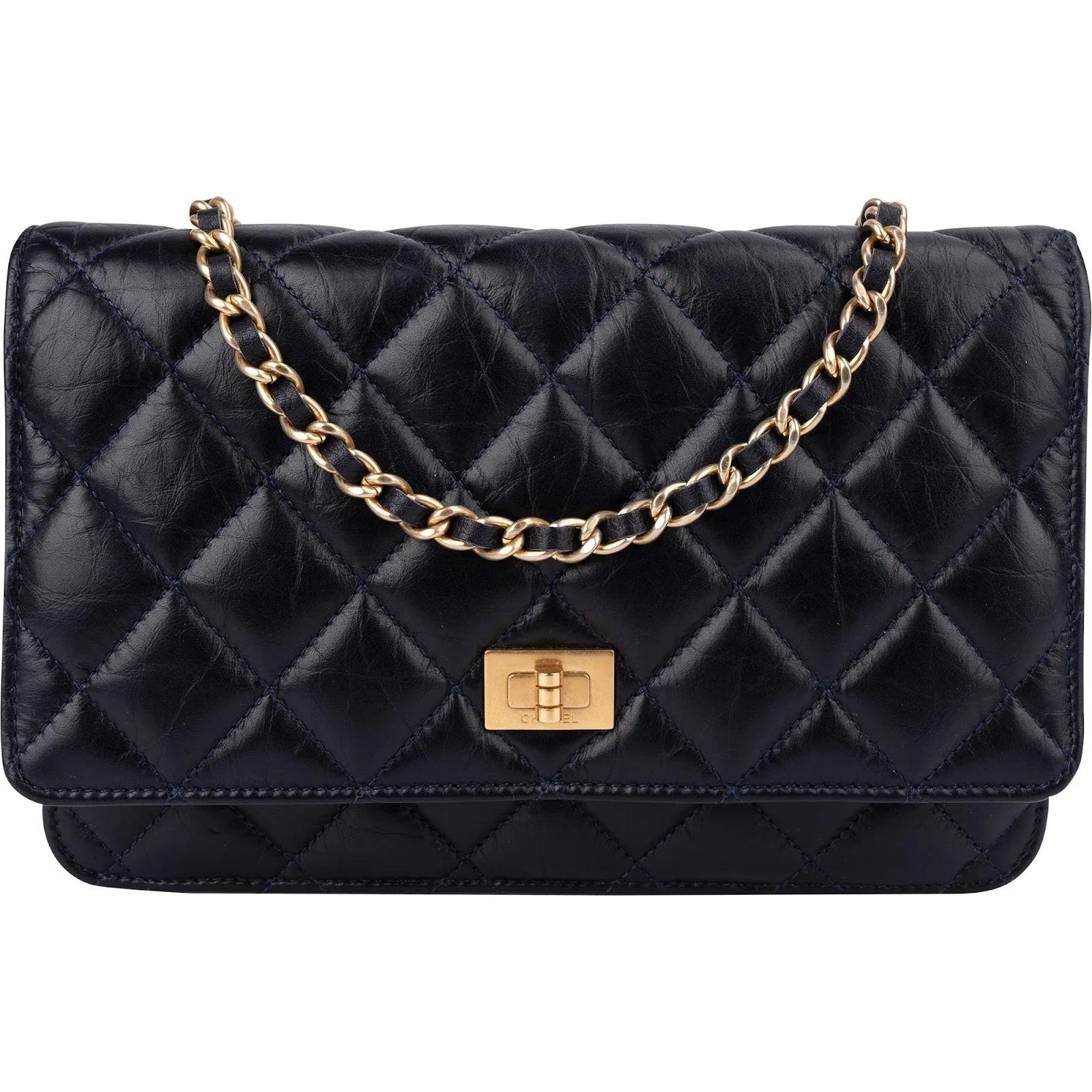 Wallet On Chain 2.55 leather crossbody bag
