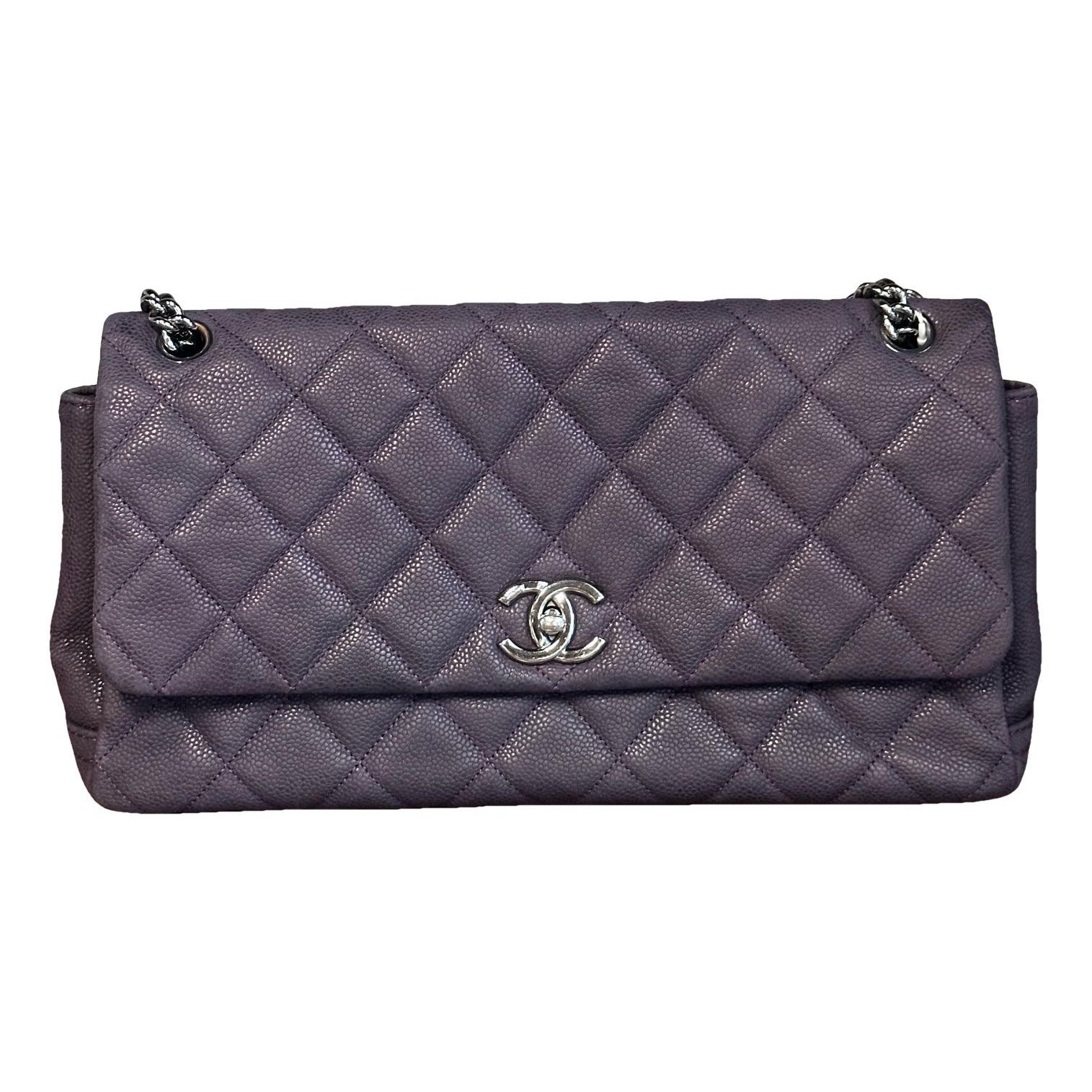 Timeless/Classique leather crossbody bag
