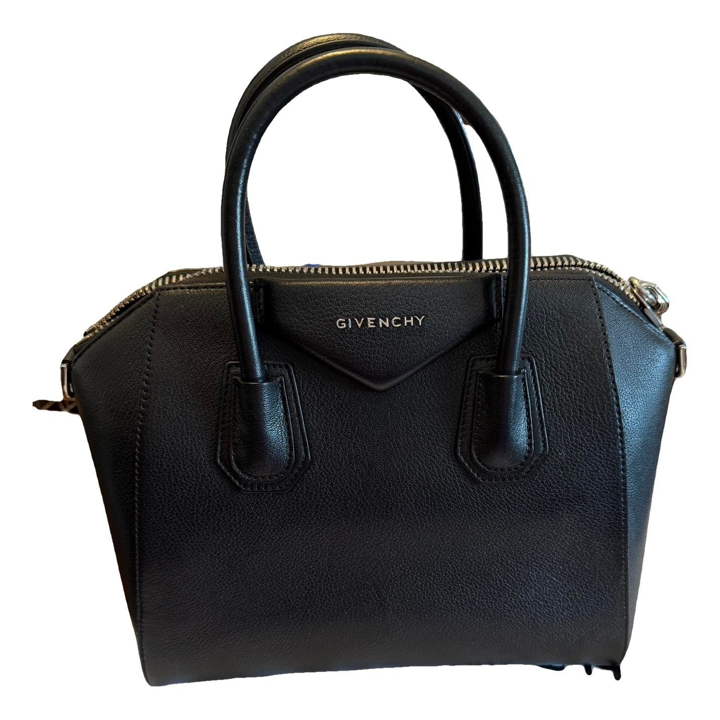 Antigona leather handbag