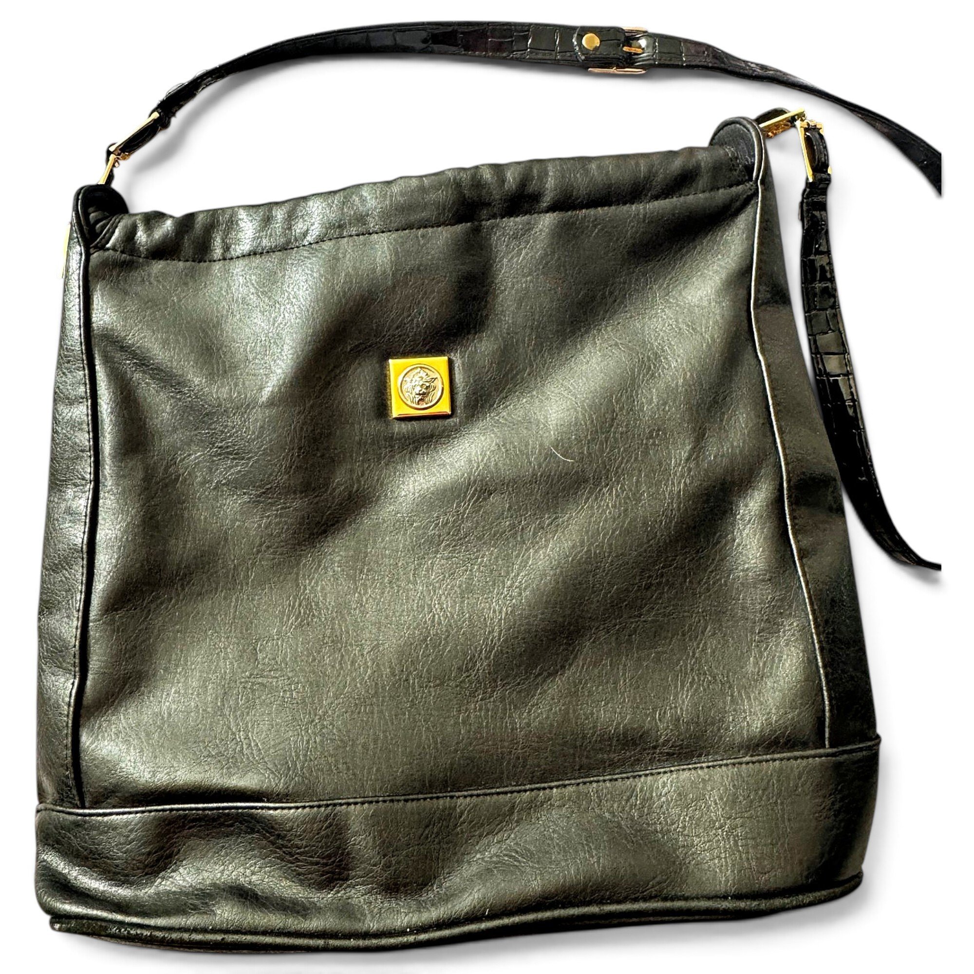 DV ONE leather handbag