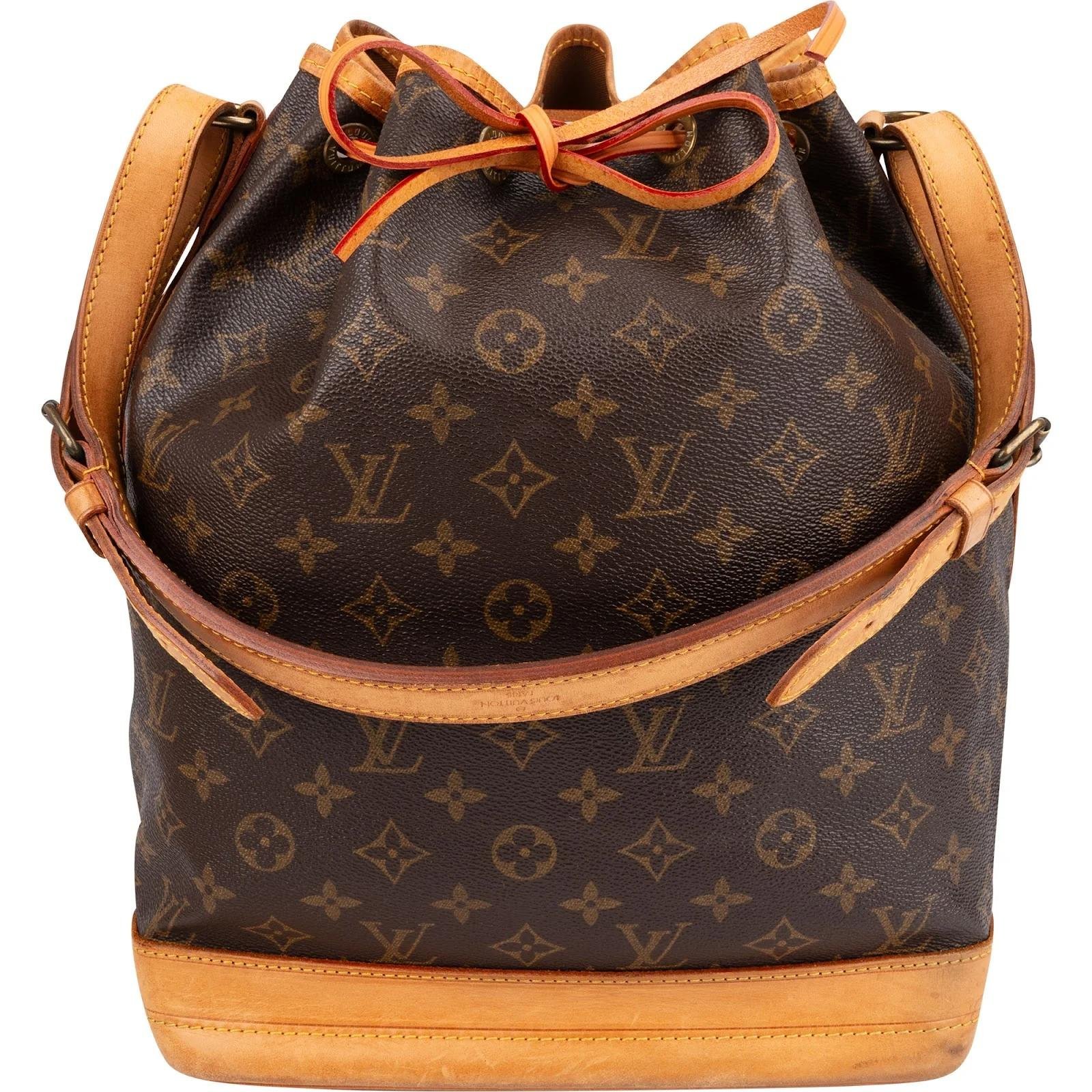 Noé leather handbag