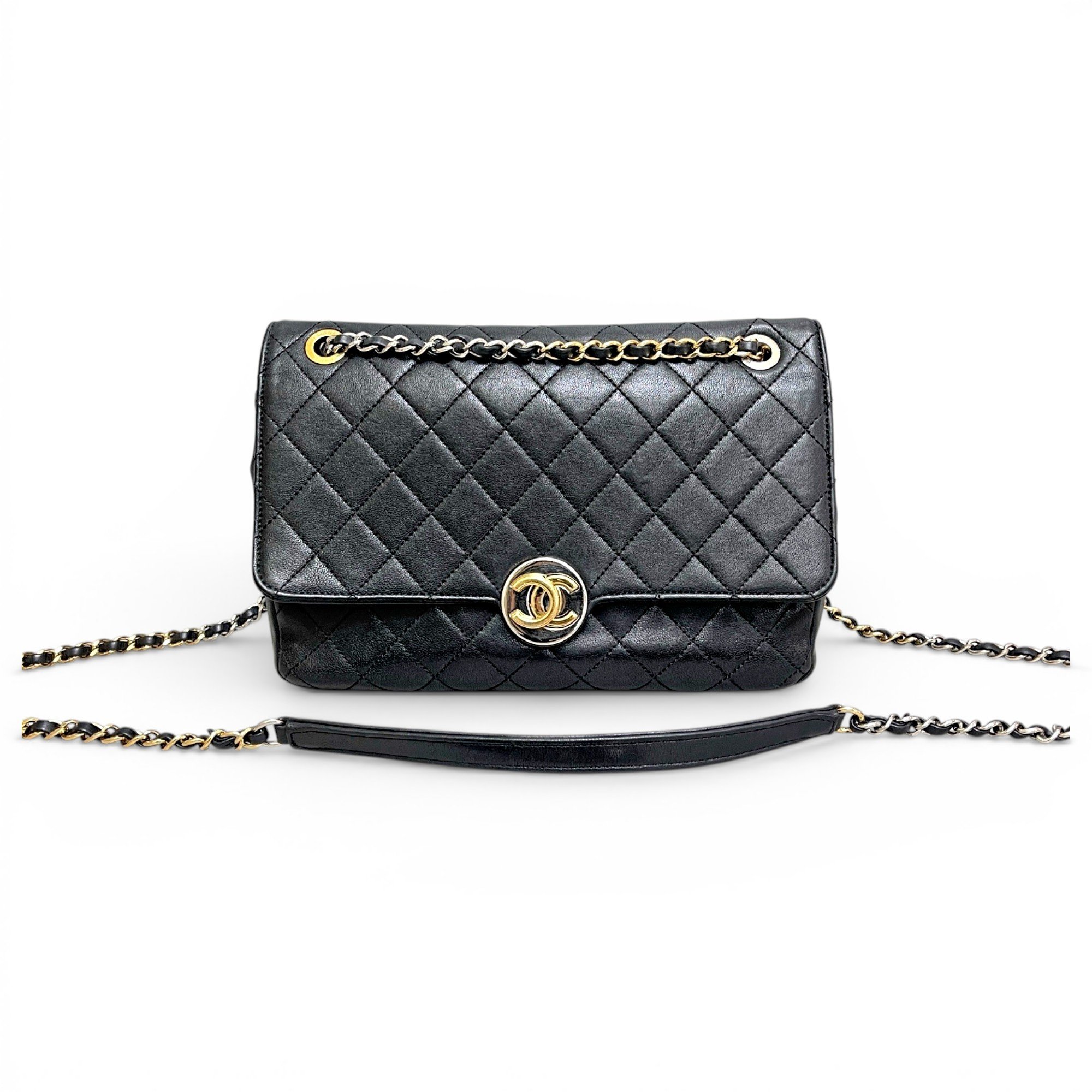 Timeless/Classique leather crossbody bag