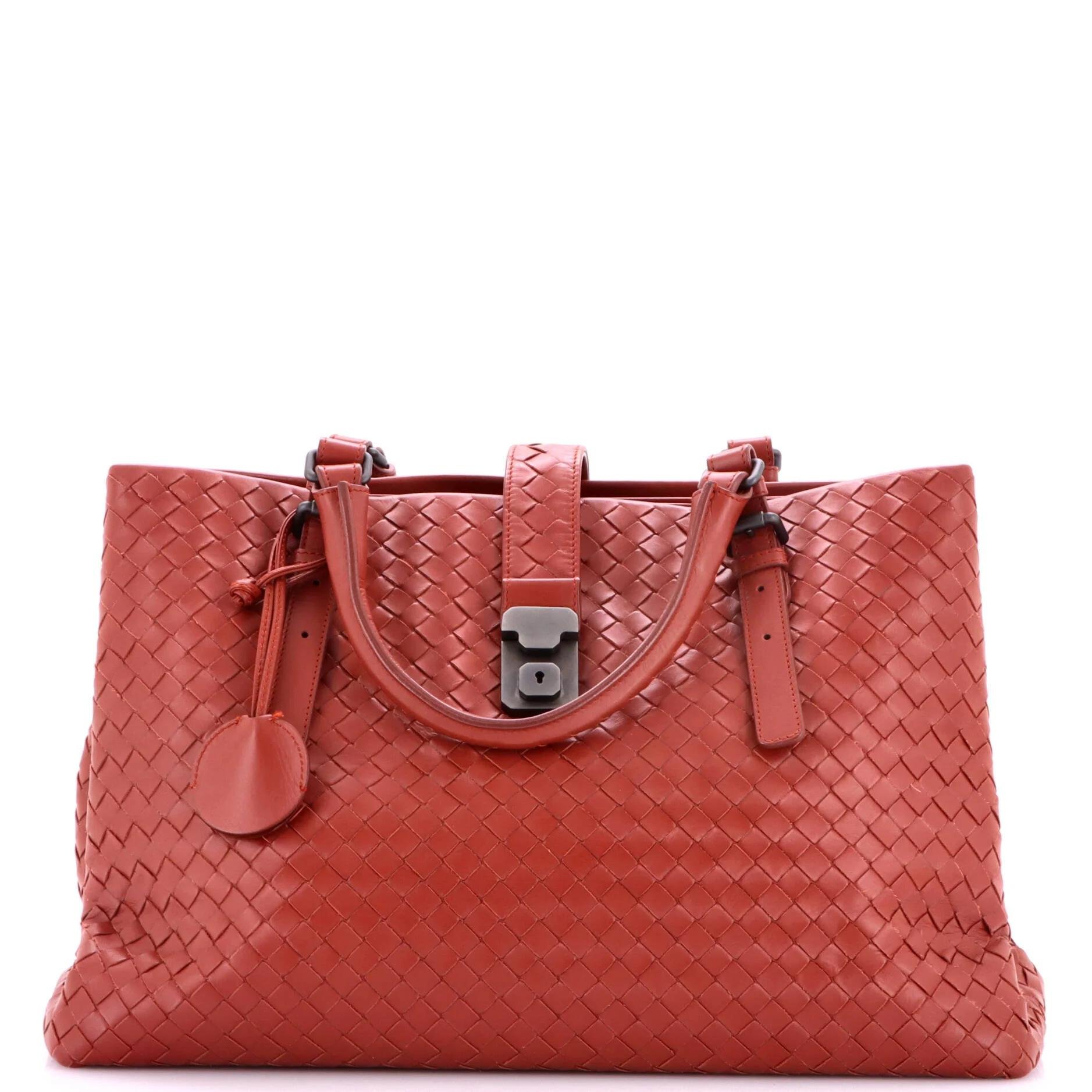 Leather tote