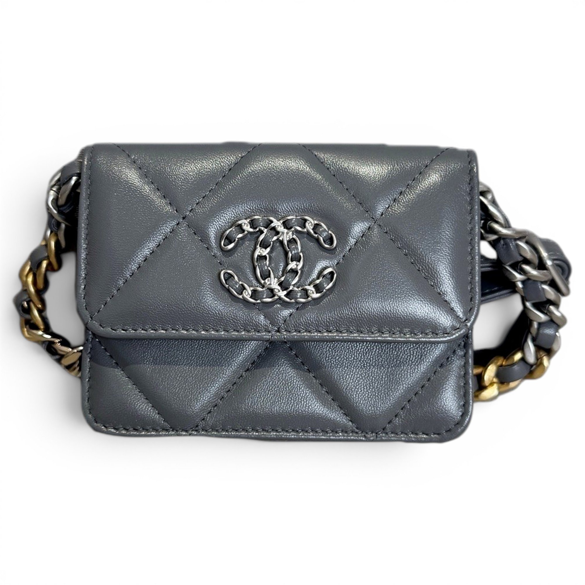 Chanel Chanel 19 leather handbag