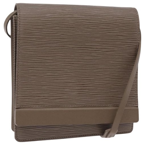 Biarritz leather handbag