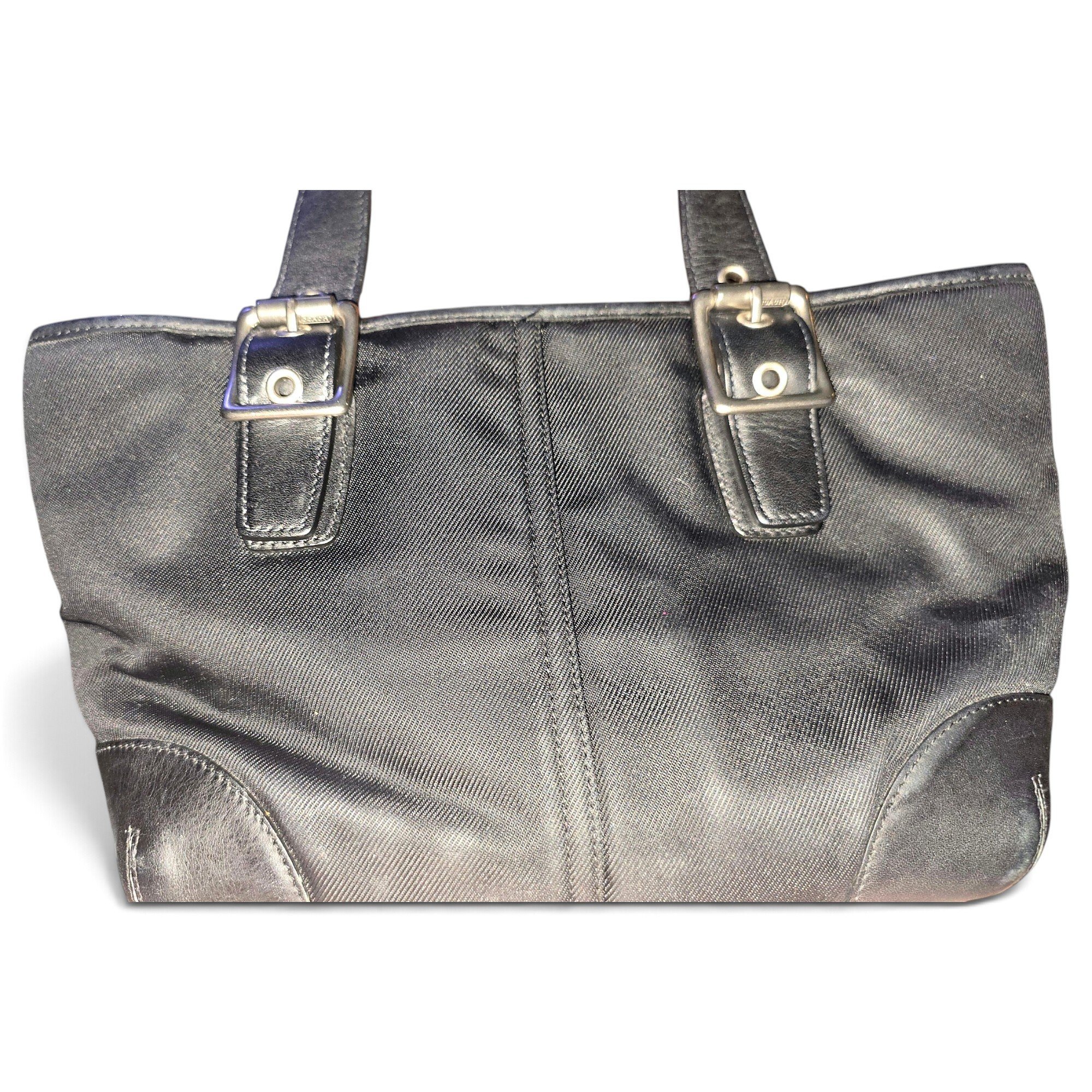 Leather tote