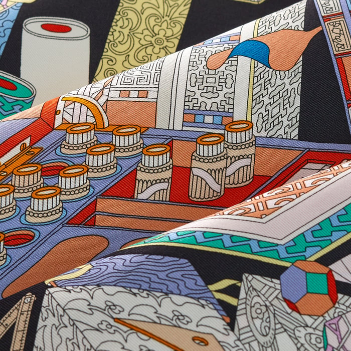 Les Tresors d'Un Artiste Scarf 45