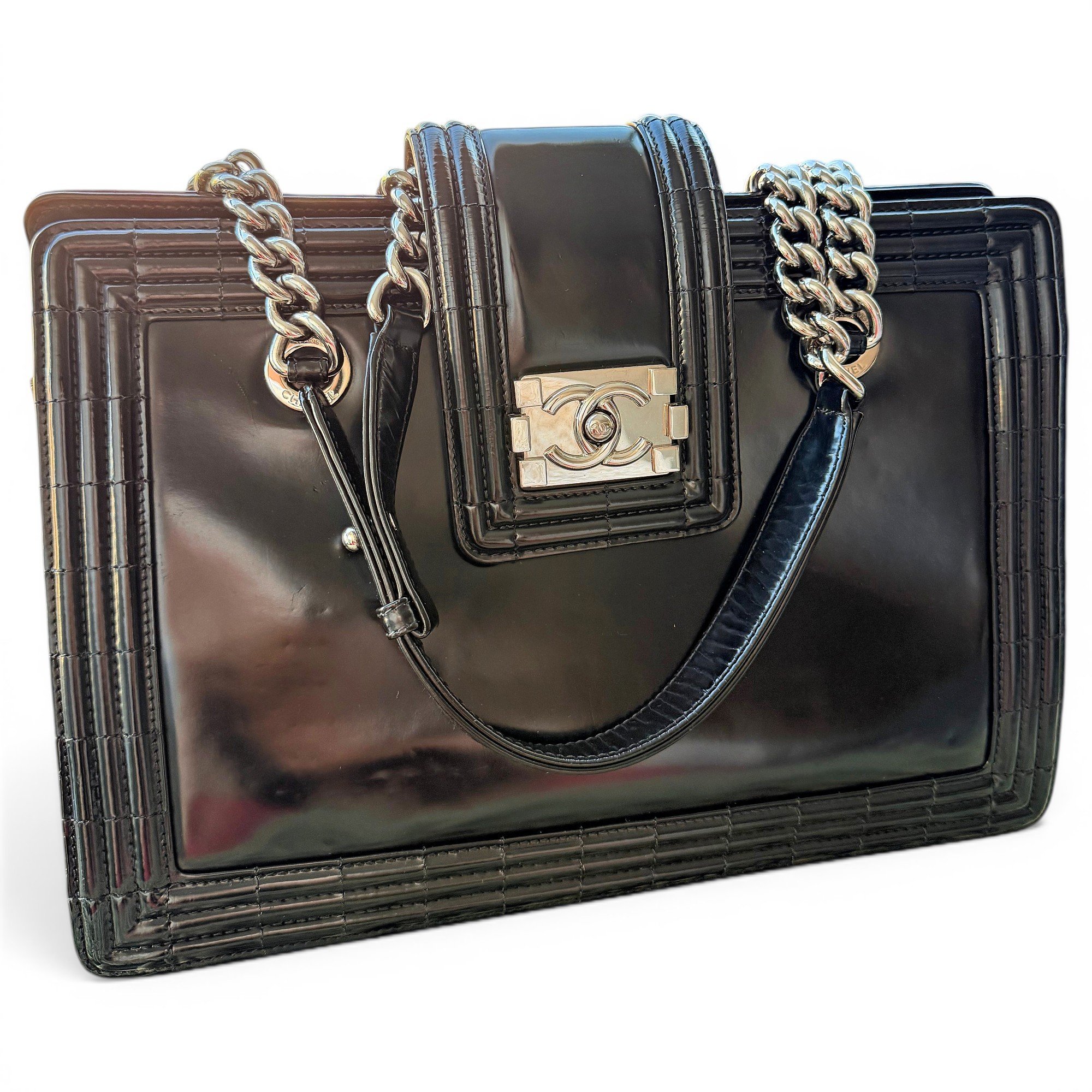 Boy patent leather handbag
