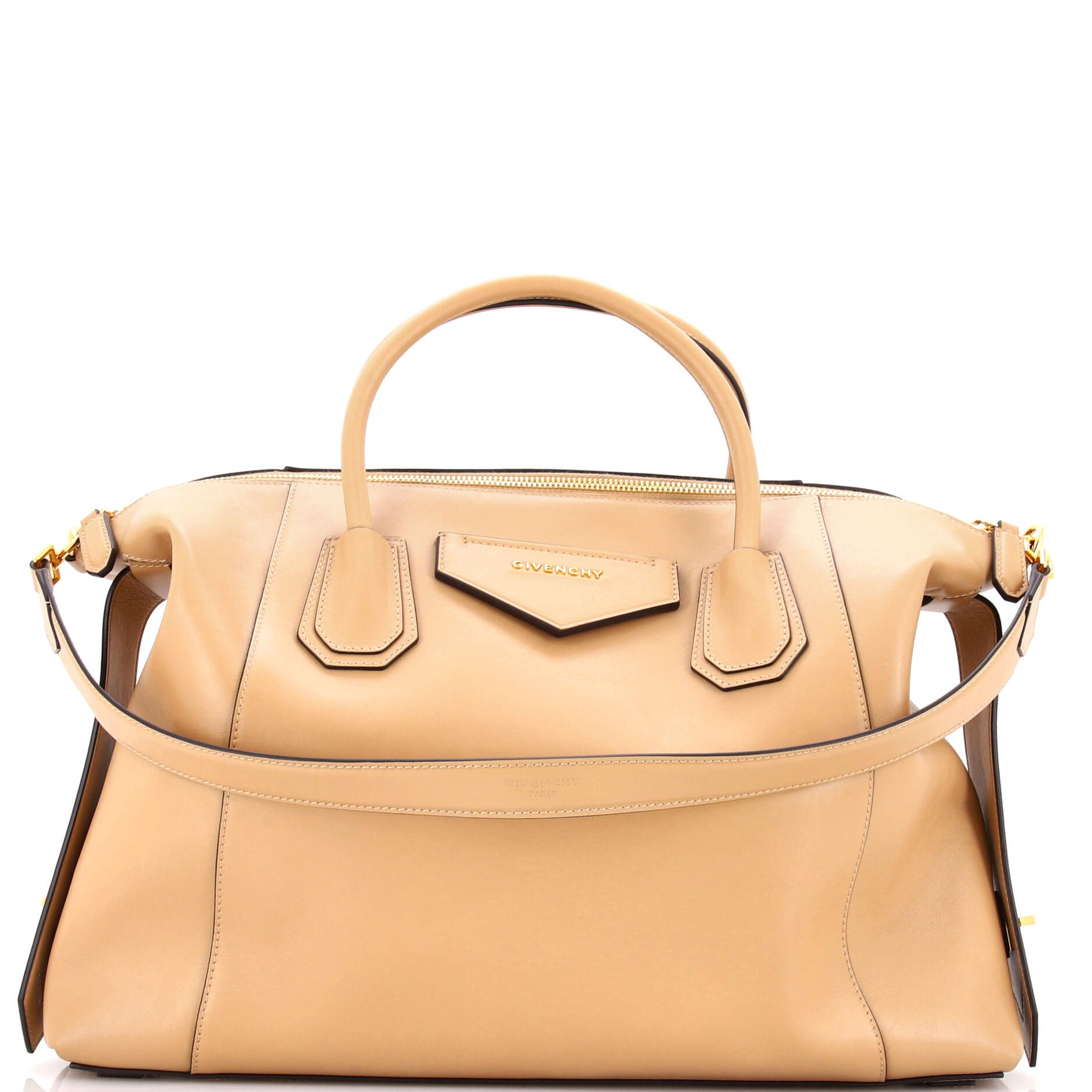 Givenchy Antigona Soft Bag Leather Medium