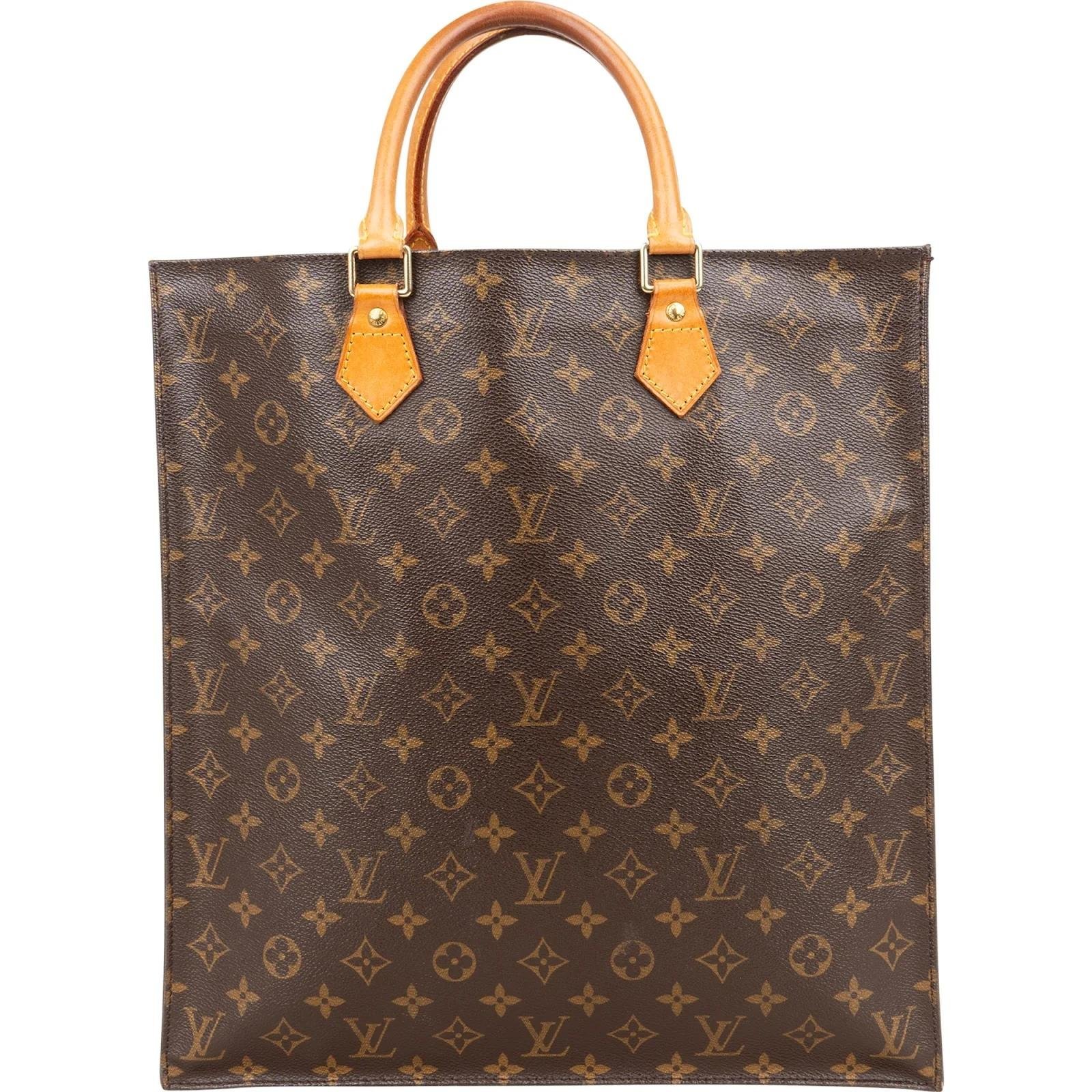 Plat leather handbag