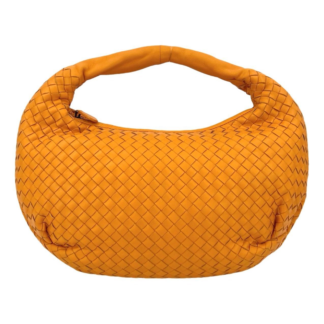 Veneta leather handbag