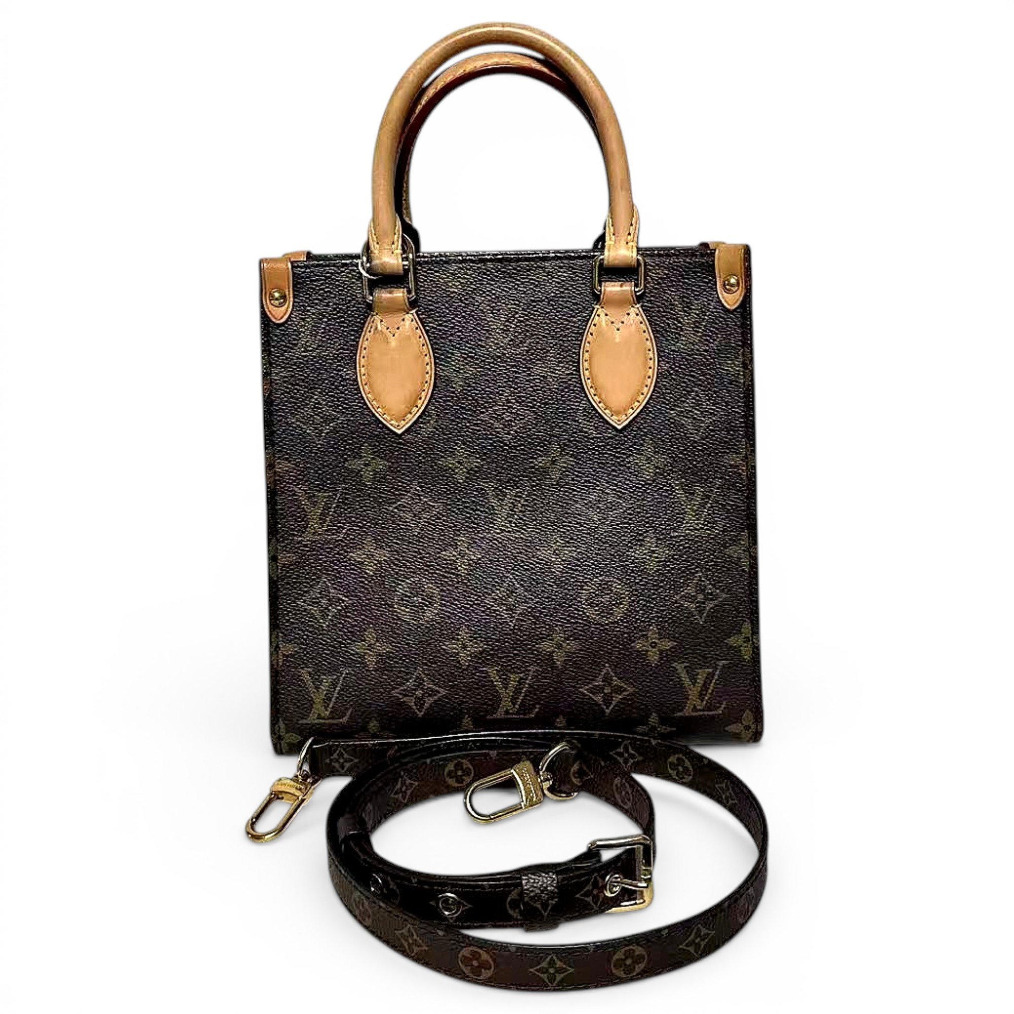 Plat leather handbag