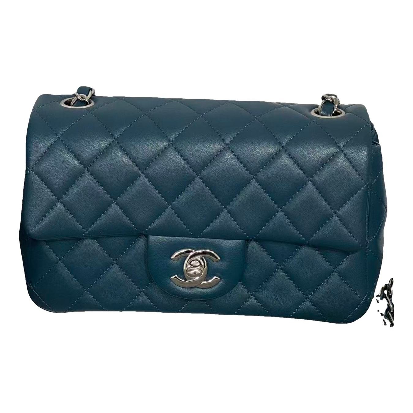 Timeless/Classique leather crossbody bag