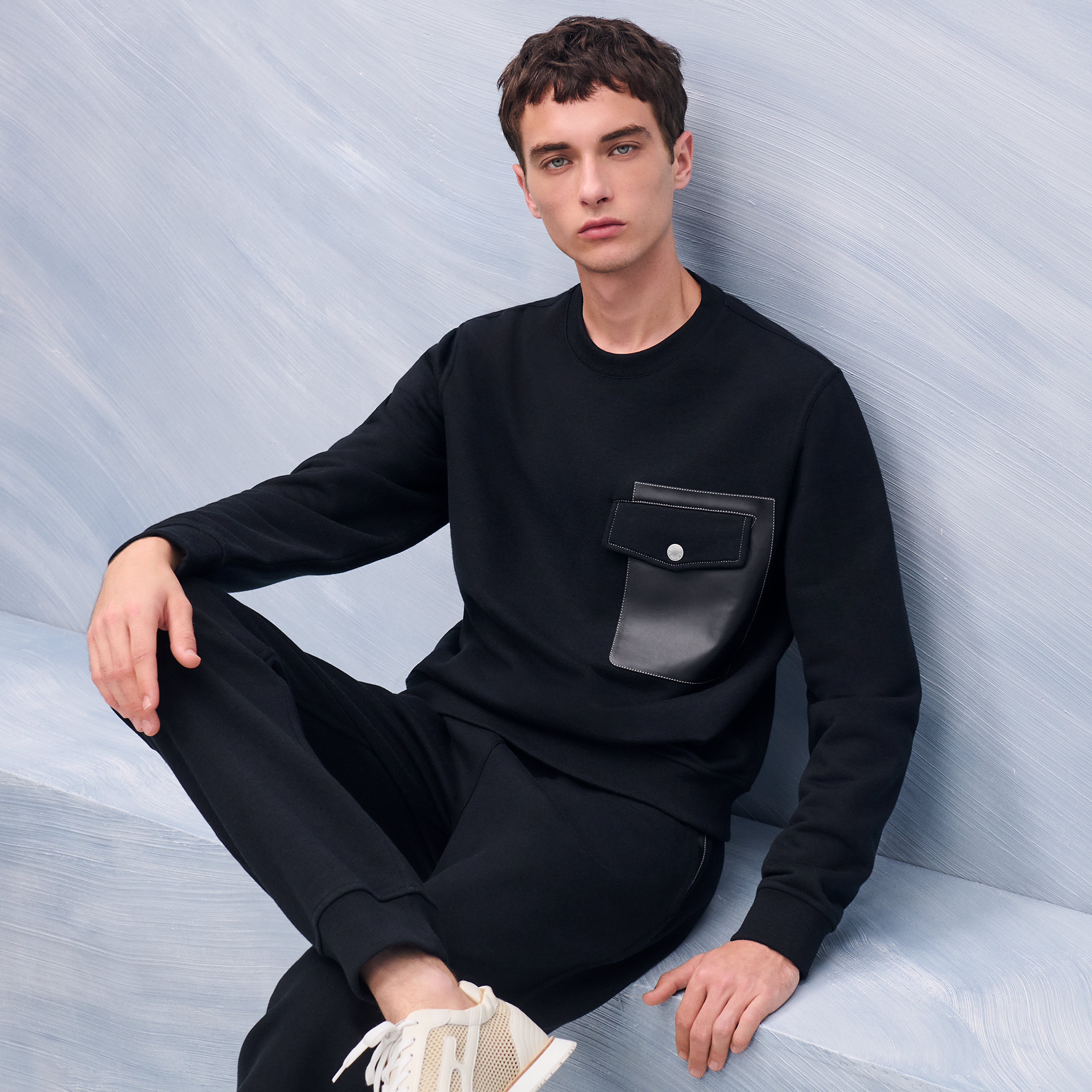 “Empreintes sellier cuir” 크루넥 스웨터