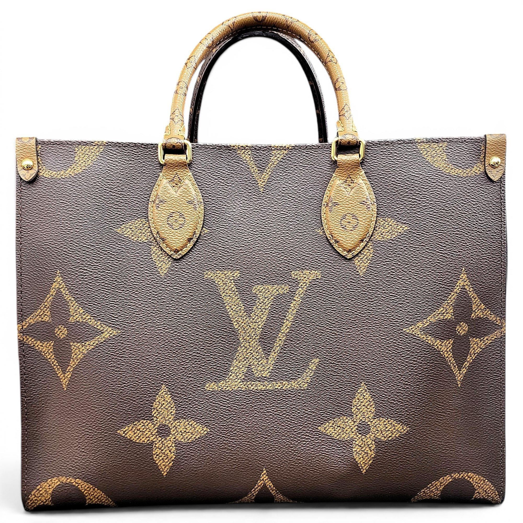 Onthego leather handbag