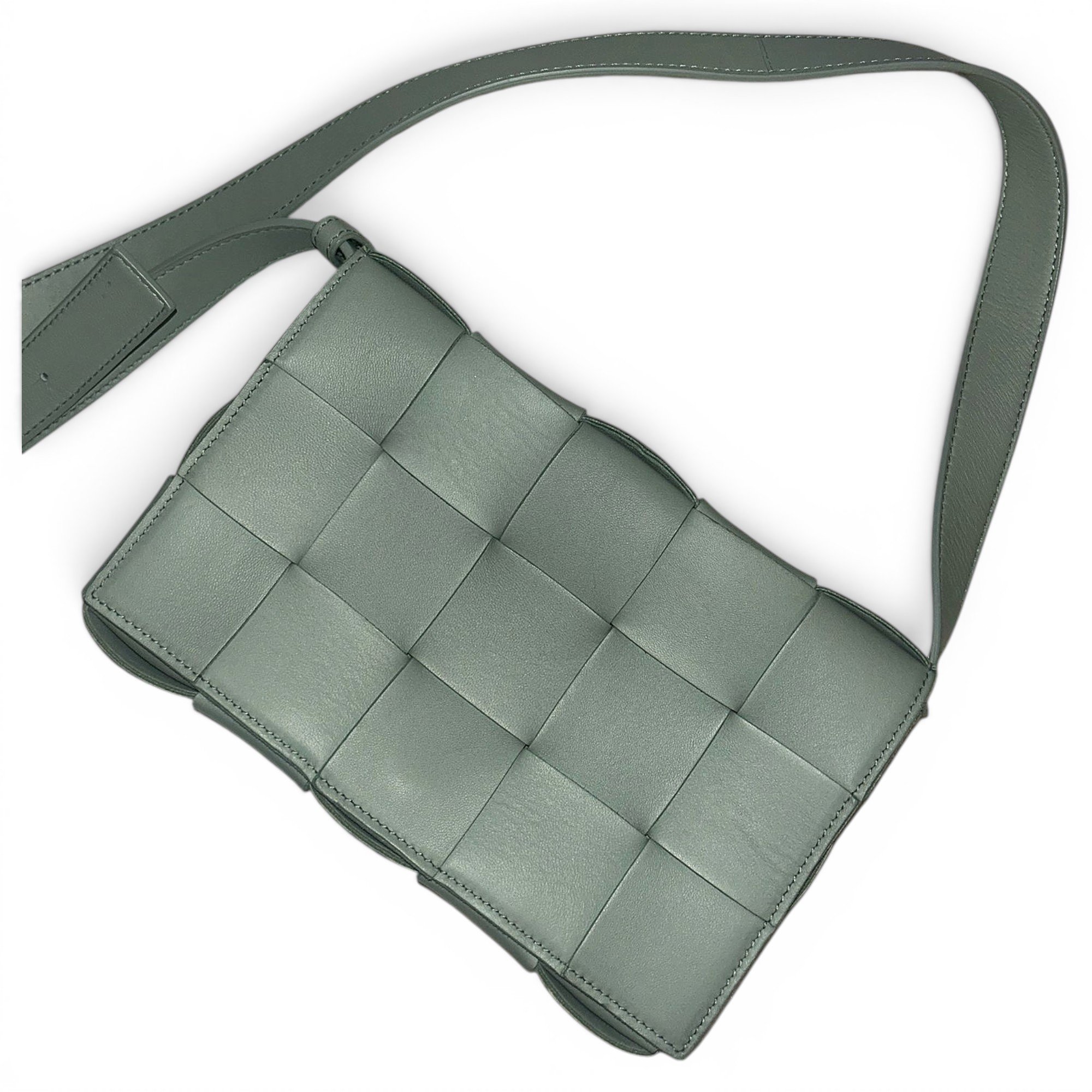 Cassette leather crossbody bag