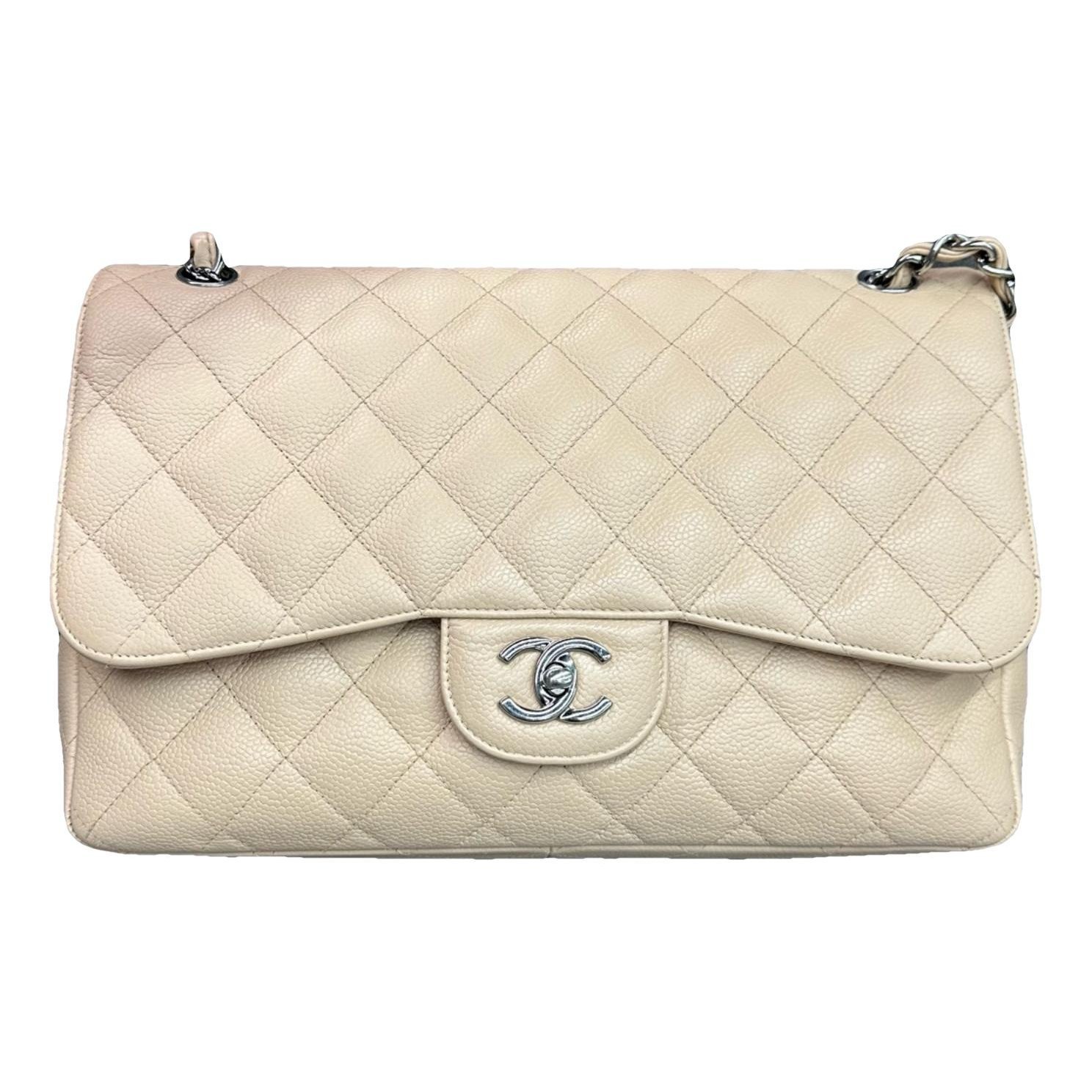 Timeless/Classique leather crossbody bag