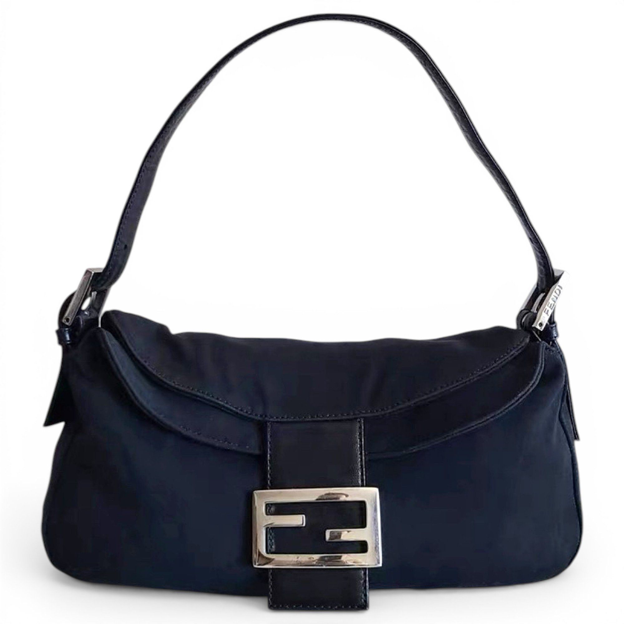 Baguette cloth handbag