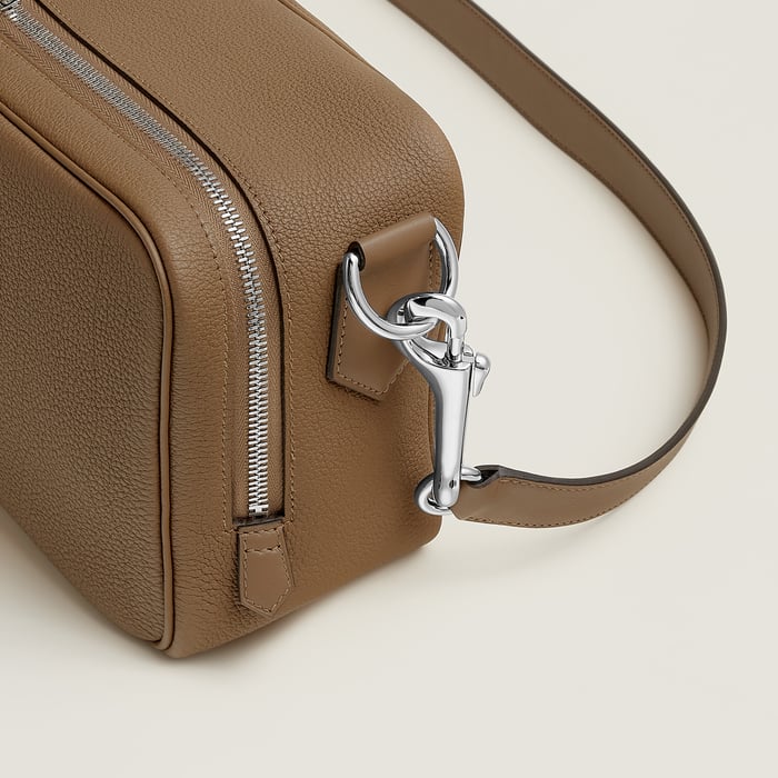 Alezan On-body Mousqueton Bag