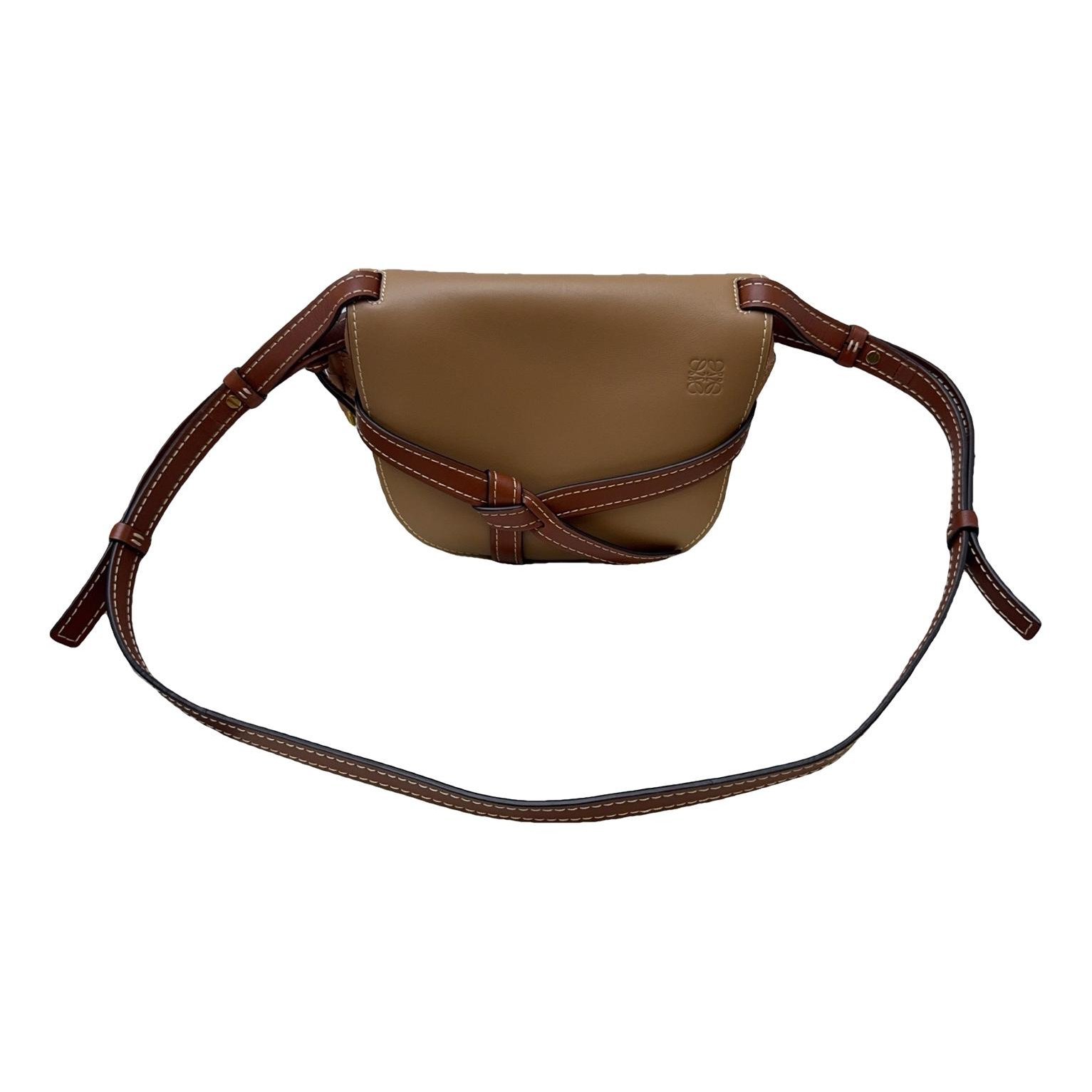 Gate leather handbag