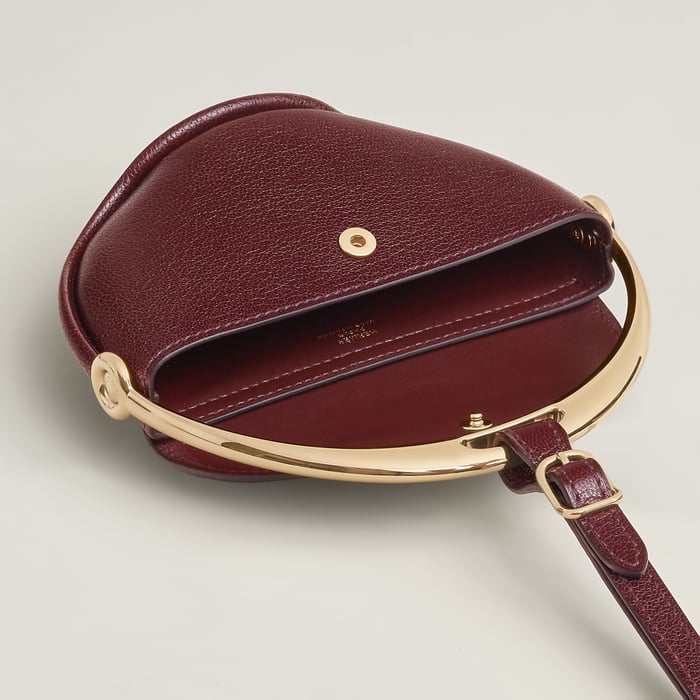 Rouge H En Piste Clutch