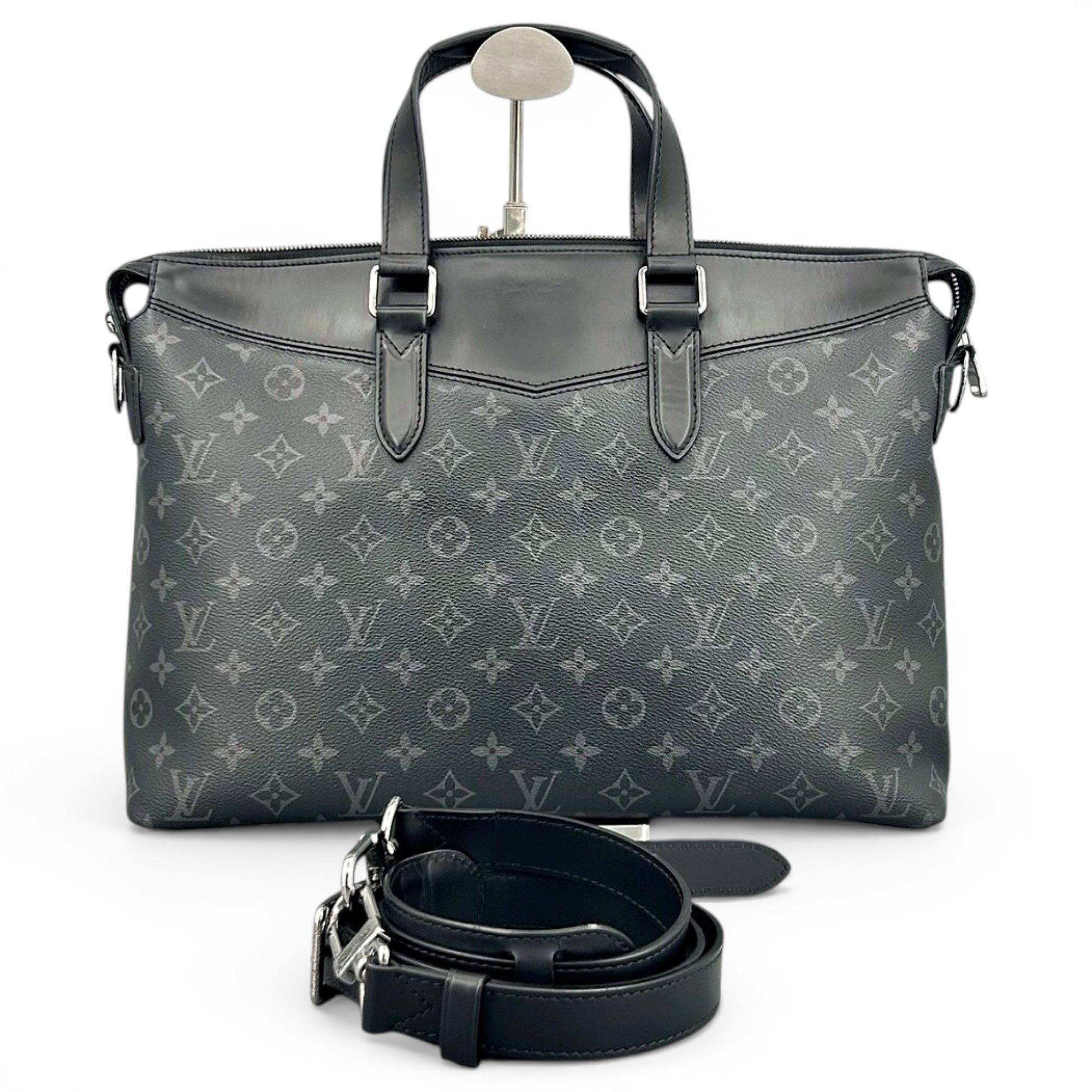 Louis Vuitton Leather handbag