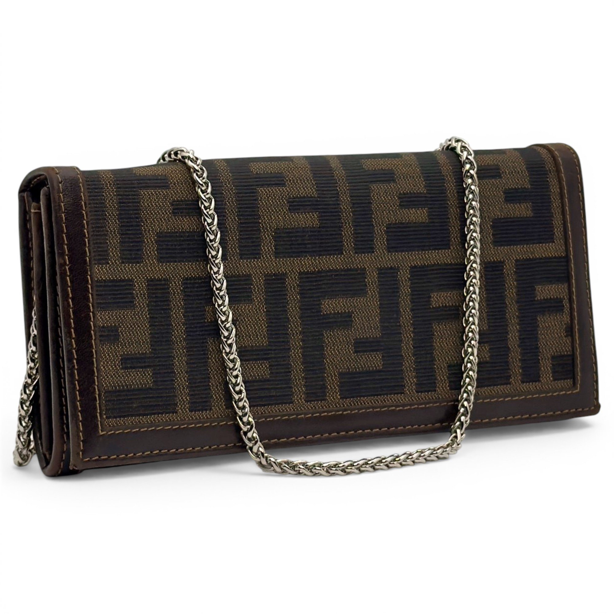 Baguette leather crossbody bag