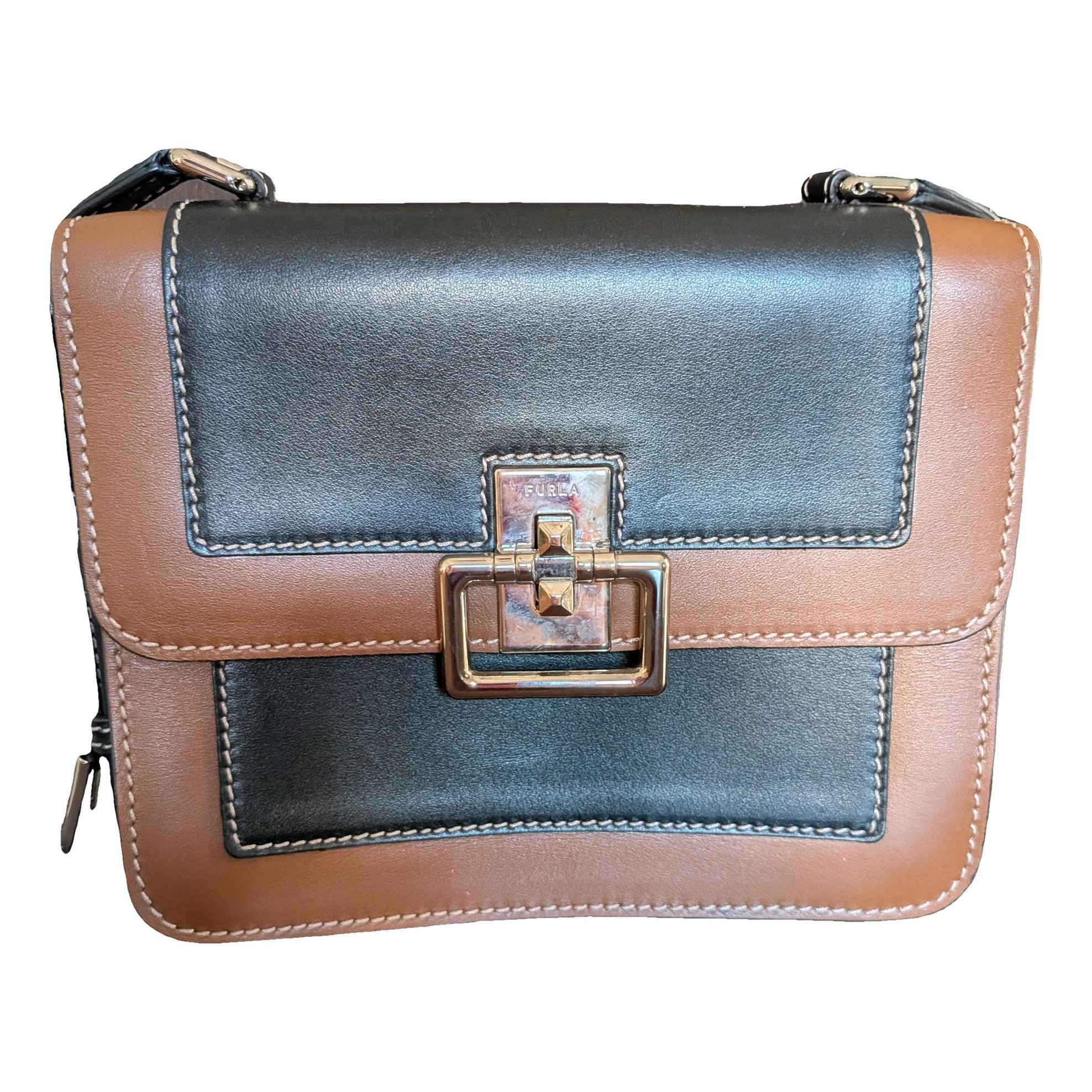 Leather crossbody bag