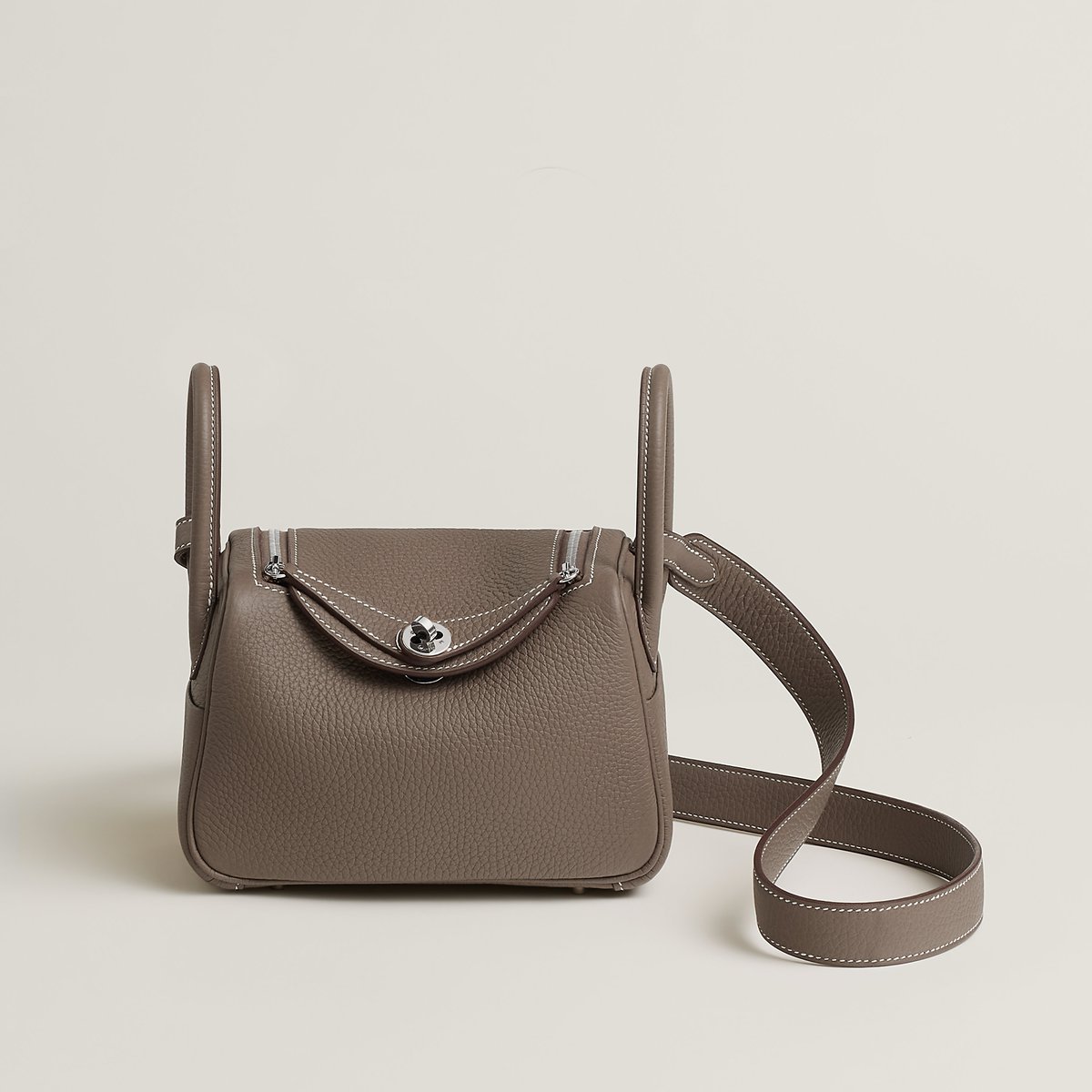 Hermès Lindy Mini in Étoupe