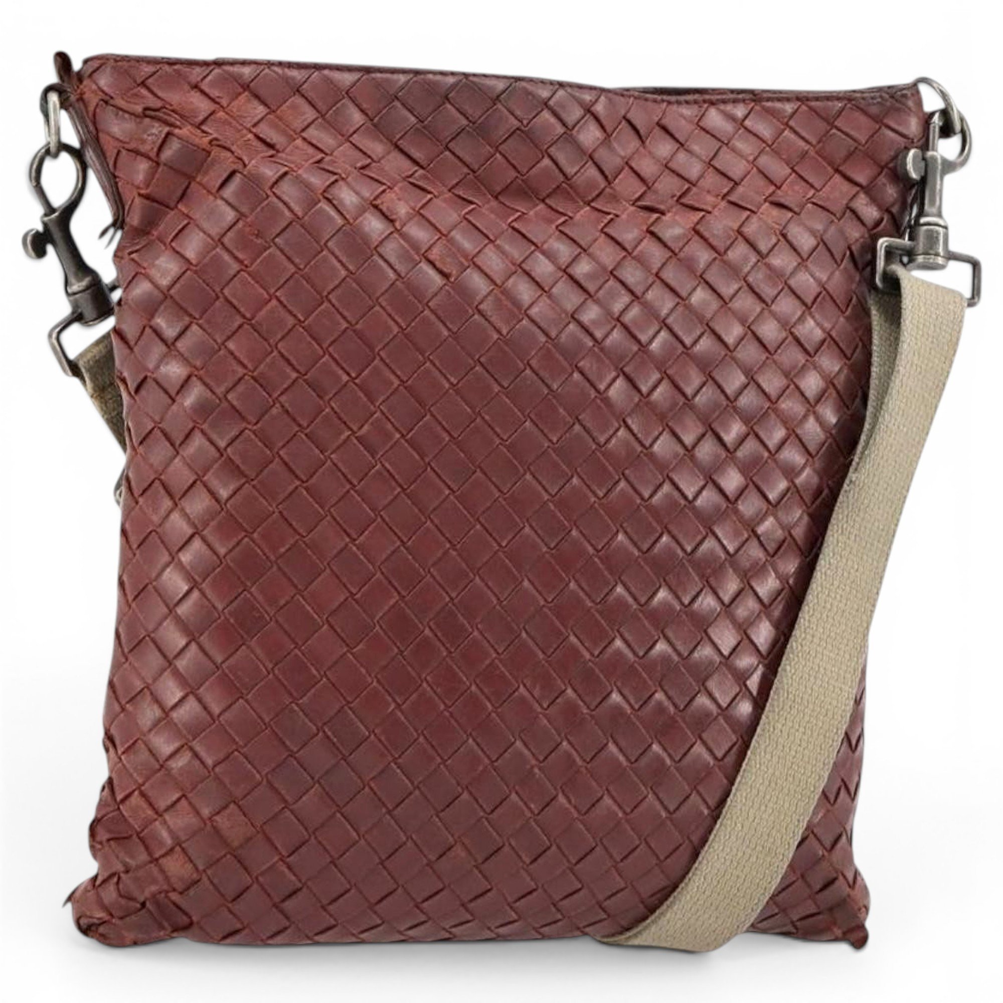 Veneta leather handbag