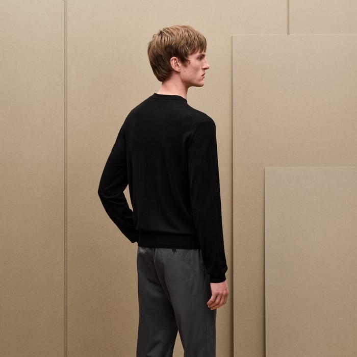 Noir "Detail H" Crewneck Sweater