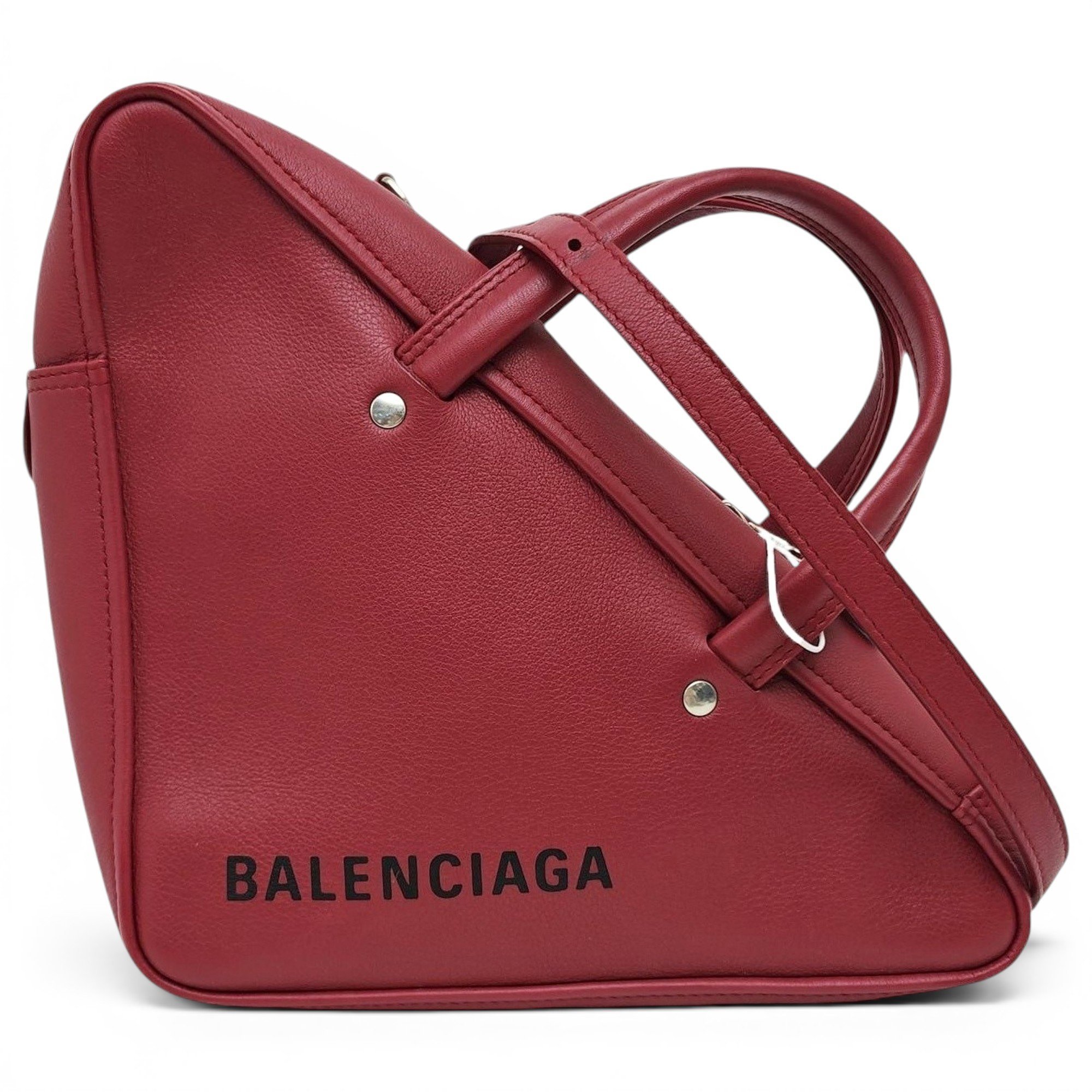 Triangle leather handbag