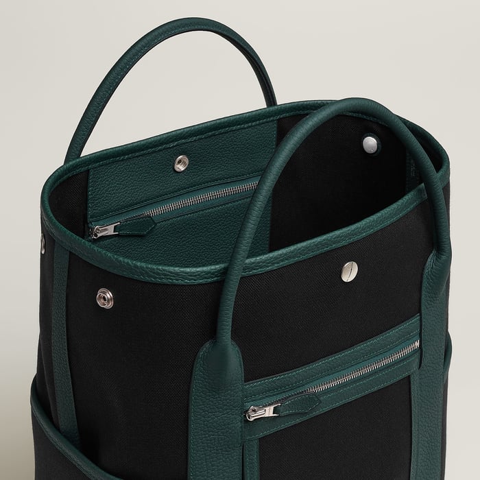 Garden Party Pockets Vertical Bag
