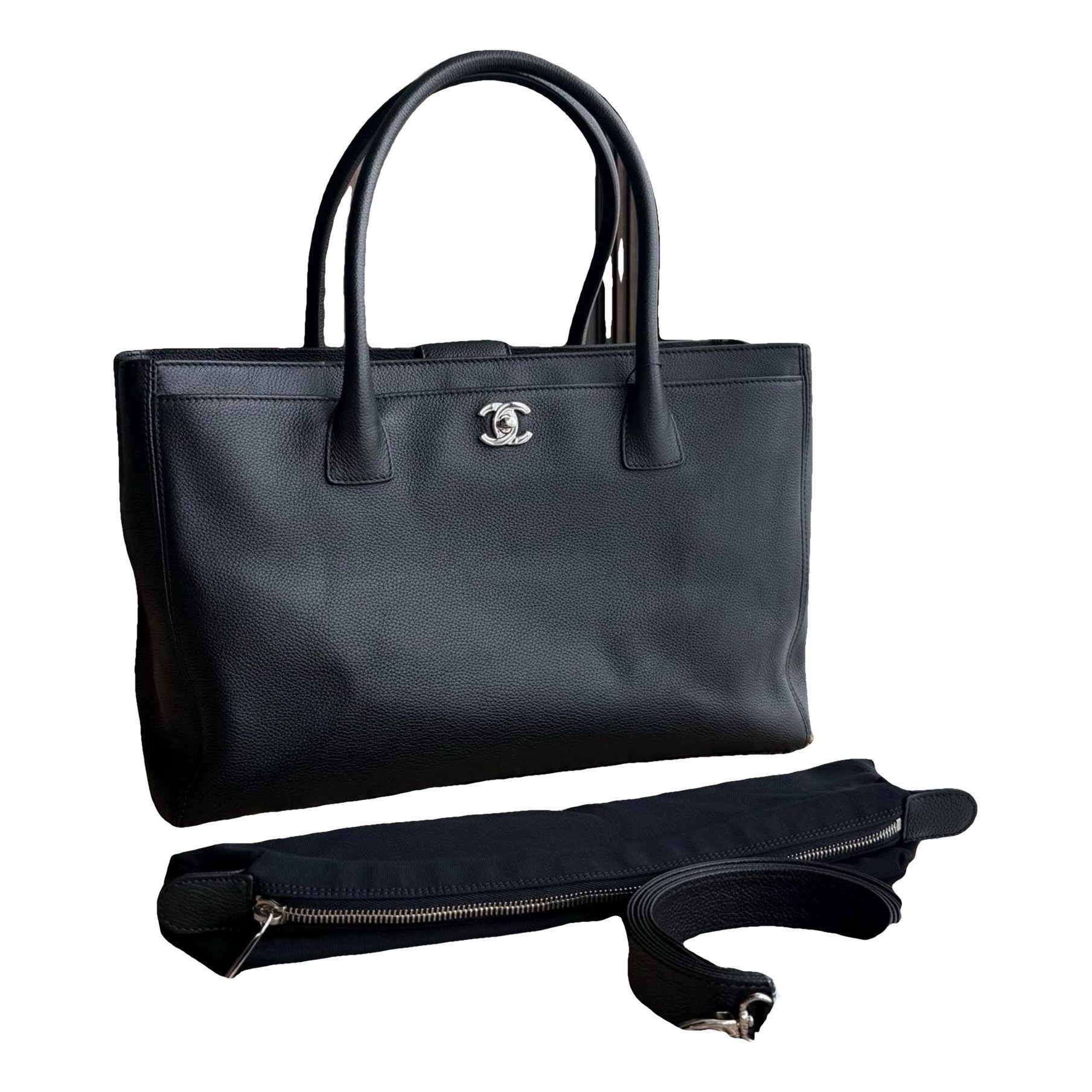 Executive leather tote