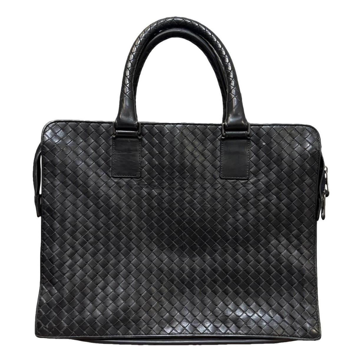 Leather tote