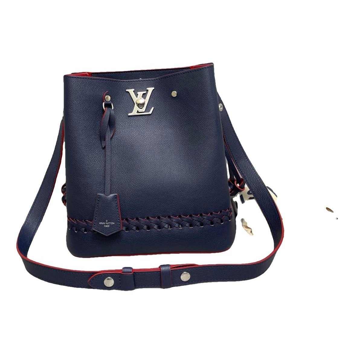 Lockme Bucket leather handbag