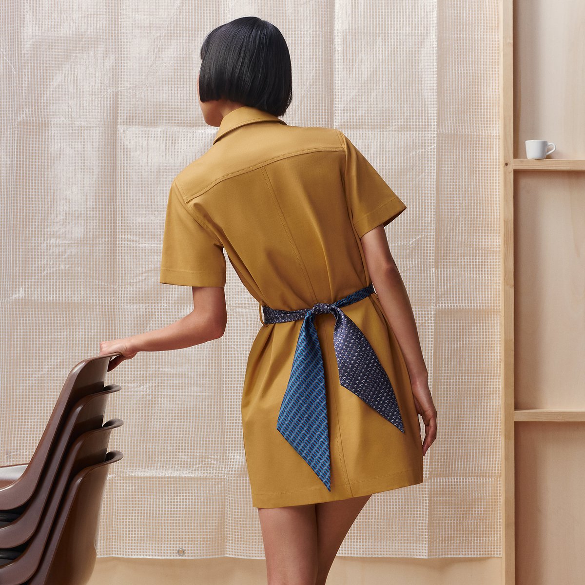 Random Maxi Ribbon Tie