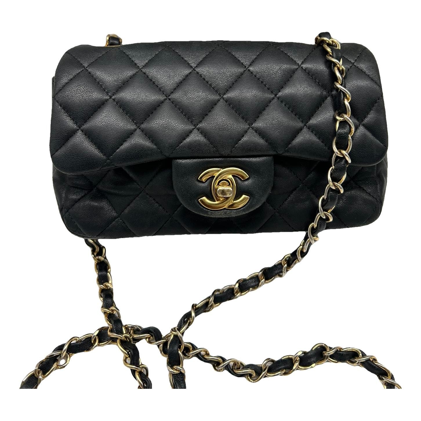 Chanel Timeless/Classique leather crossbody bag