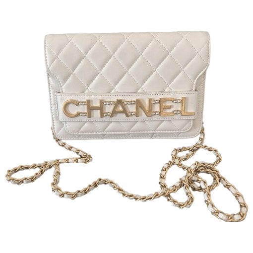 Wallet On Chain leather crossbody bag