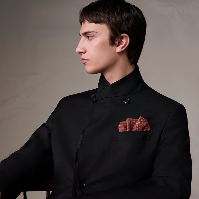 Trois Petits Maillons Pocket Square 45