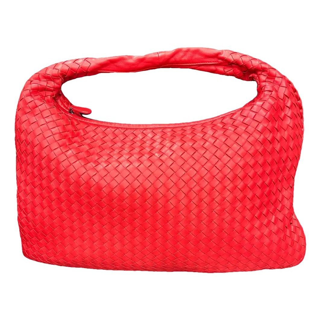 Veneta leather handbag