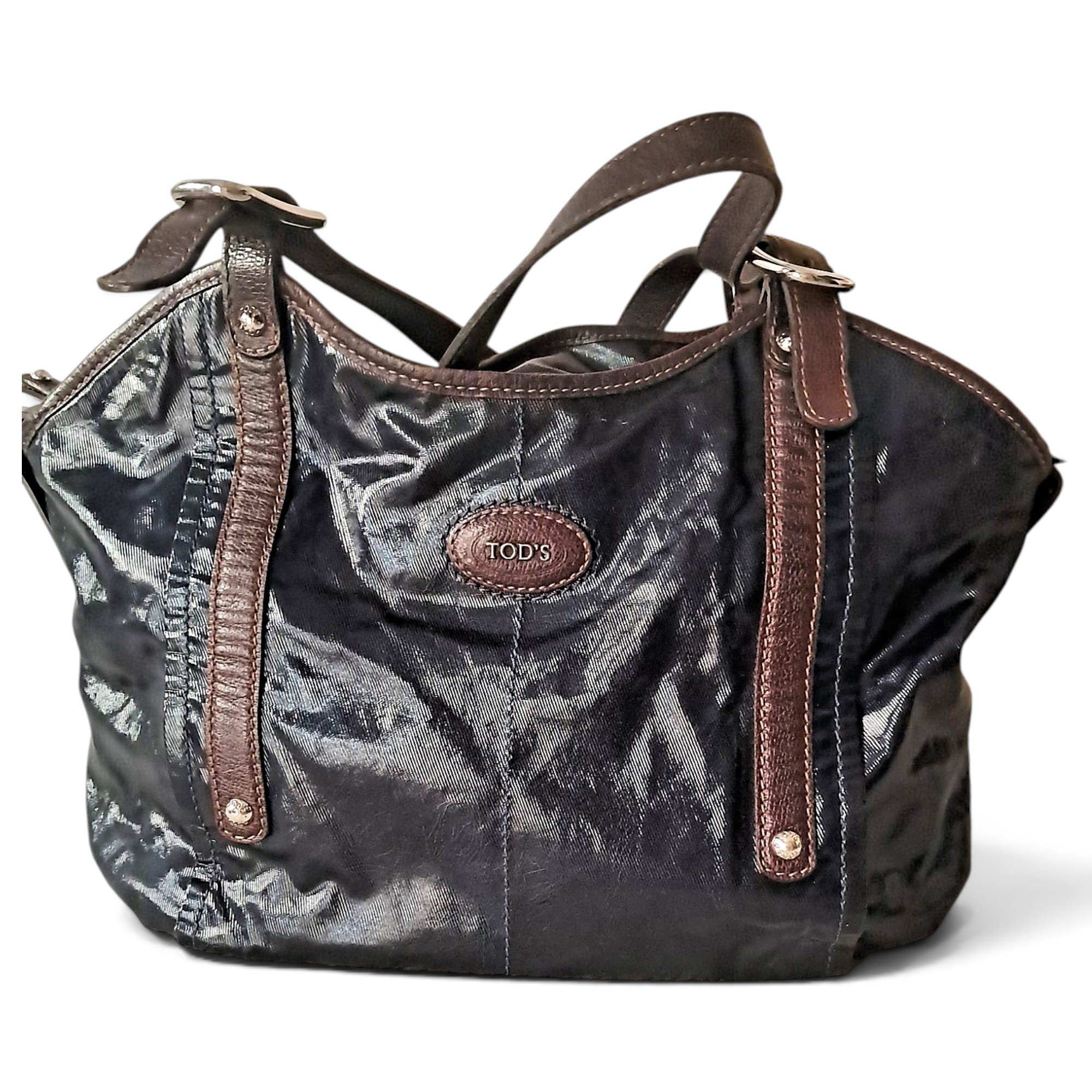 Leather tote
