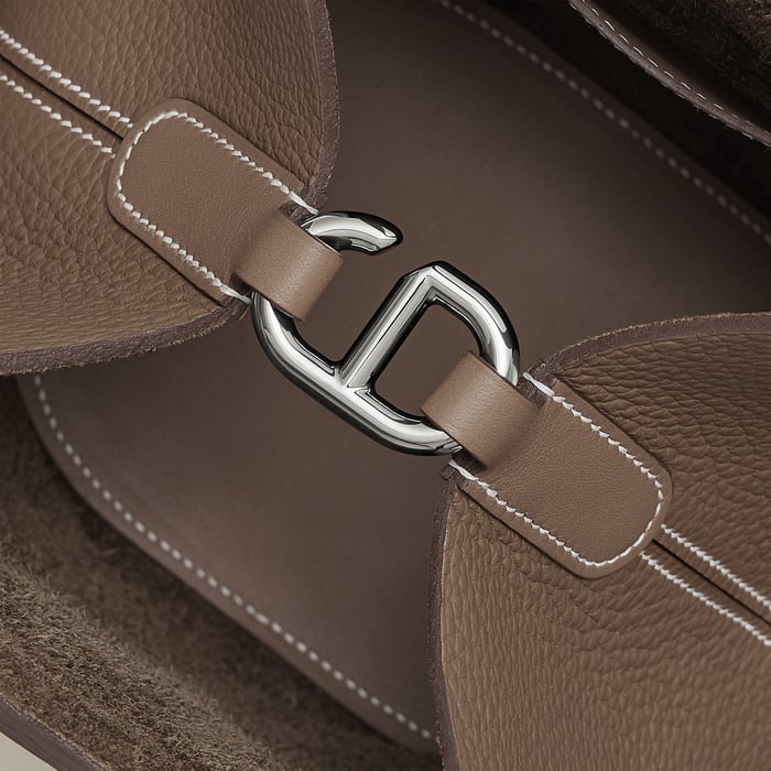 Étoupe Hermès In-the-loop 18 Bag