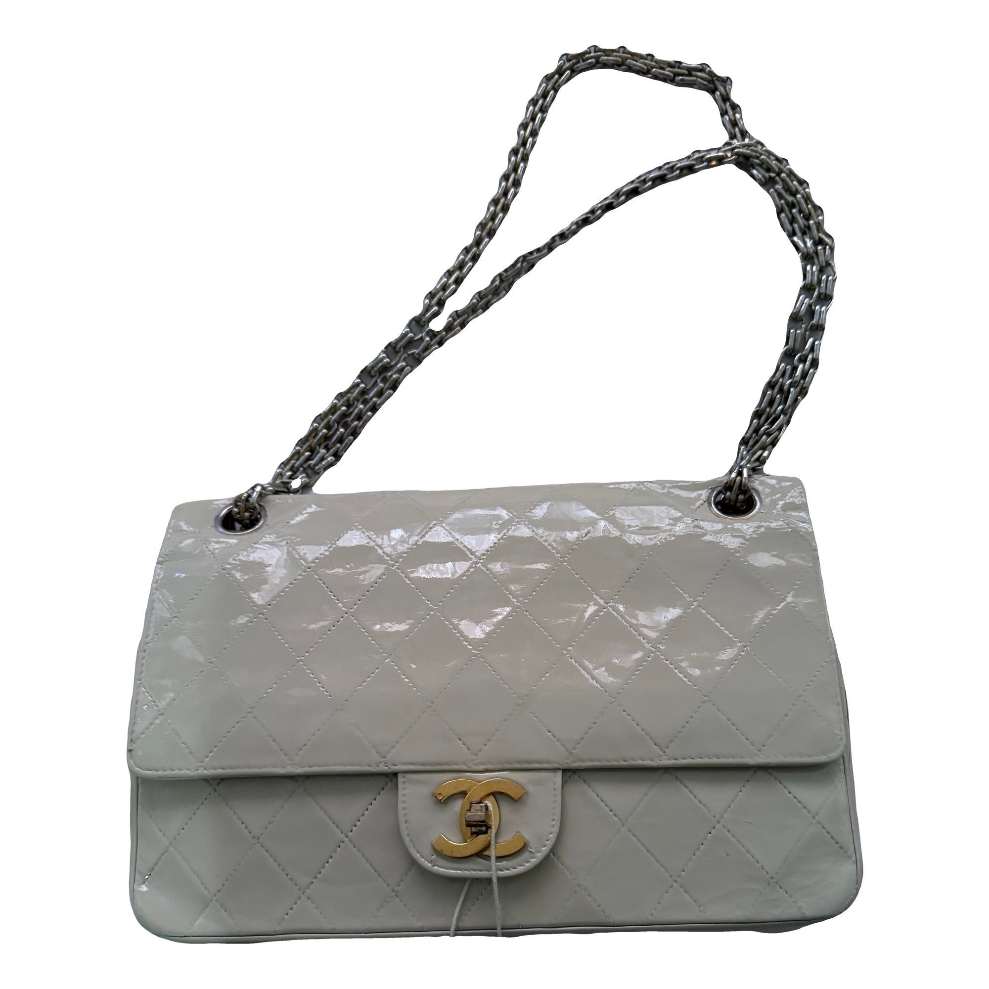Vintage CC Chain patent leather handbag