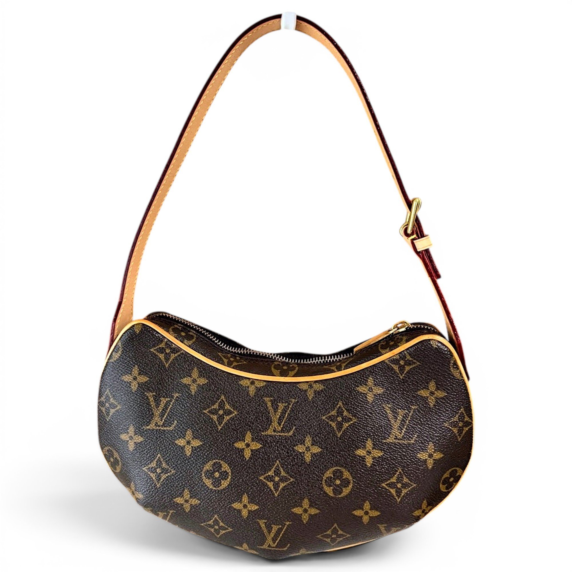 Croissant leather handbag