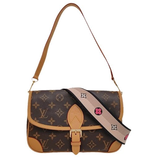Diane leather crossbody bag