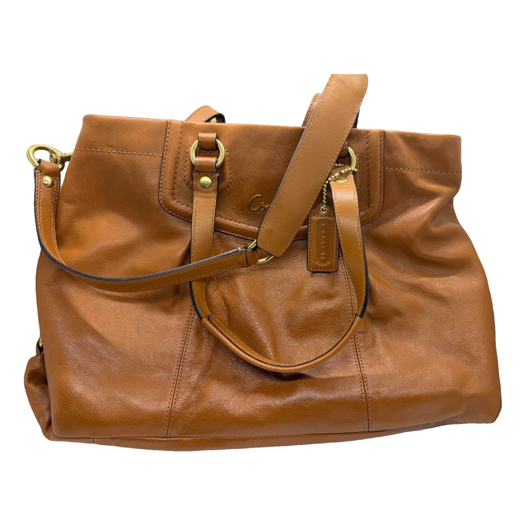 Crossgrain Kitt Carry All leather crossbody bag