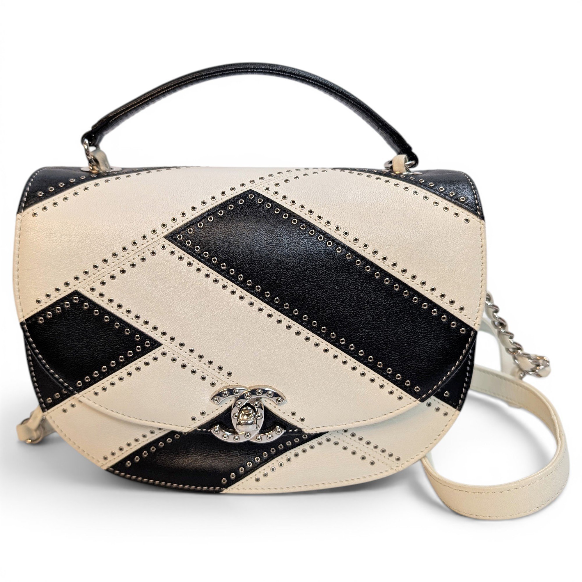 Leather crossbody bag