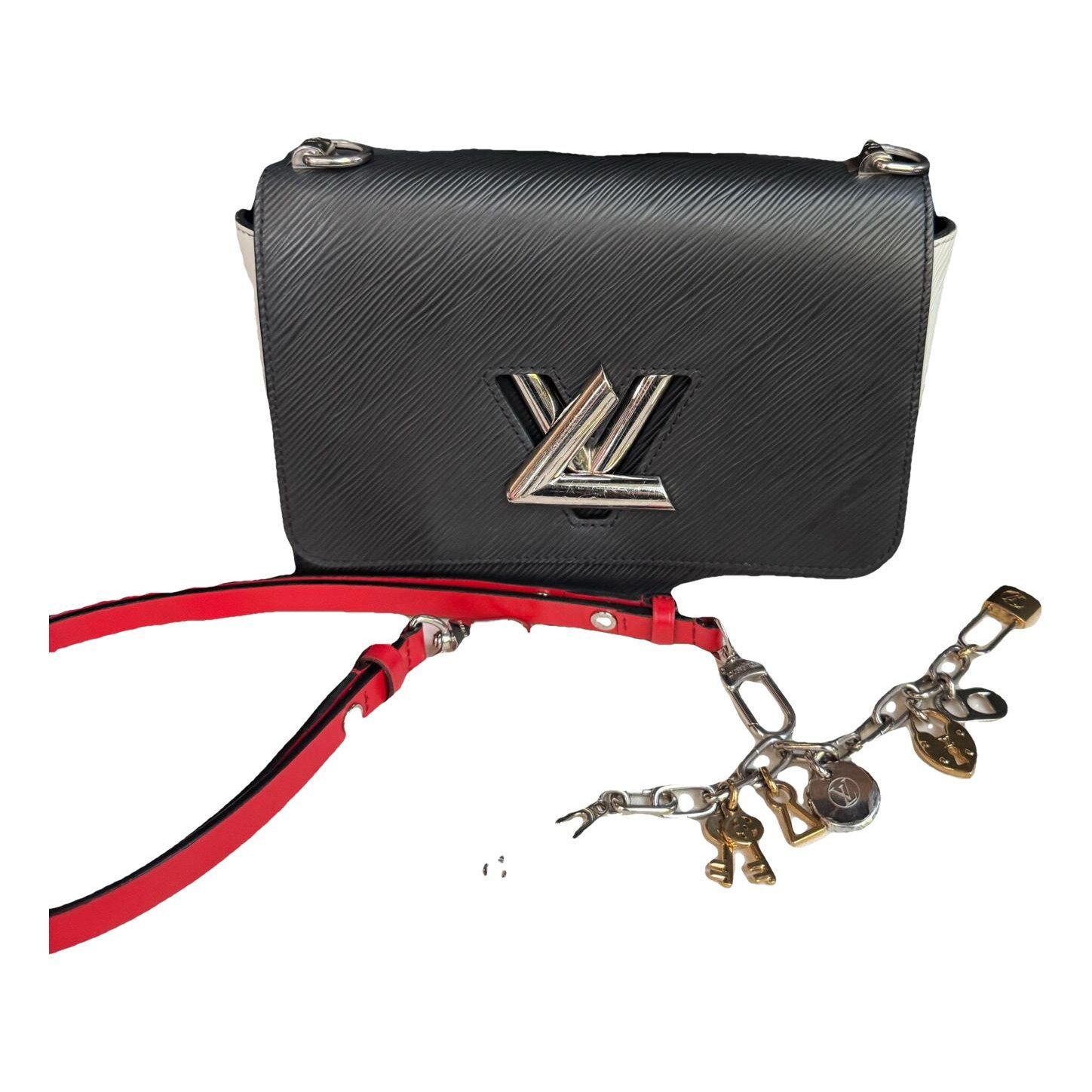 Twist leather crossbody bag